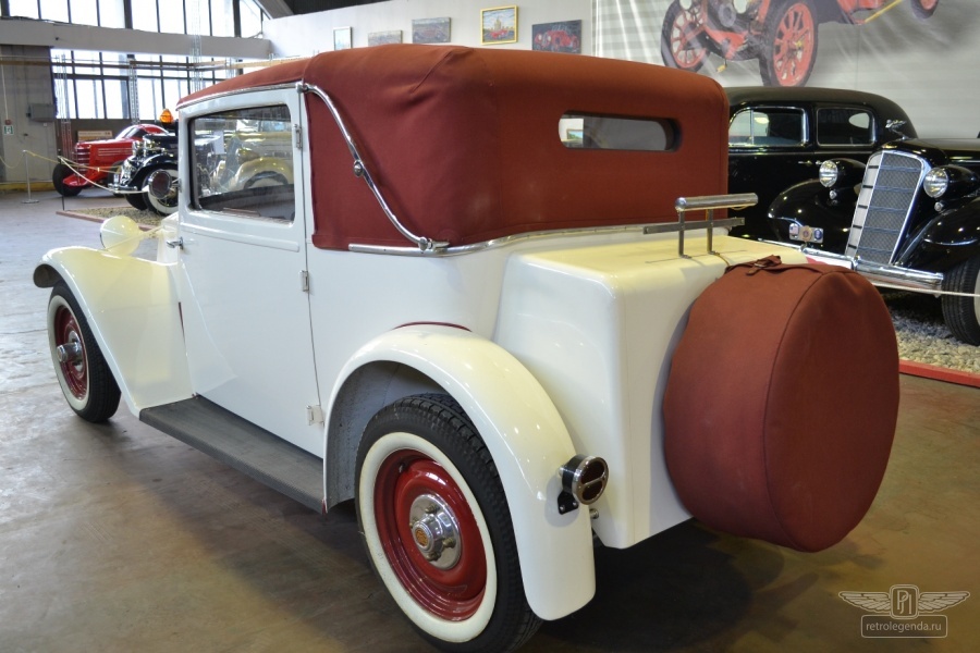 ретро автомобиль Tatra 57 1934 год выпуска 
