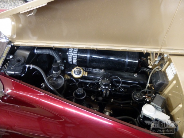 ретро автомобиль ROLLS-ROYCE SILVER CLOUD I RADFORD EDITION 1959 год выпуска 
