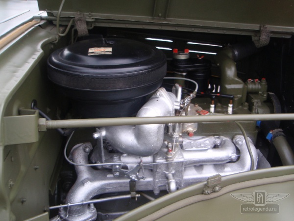 ретро автомобиль Dodge WC57 Command car 1944 год выпуска 