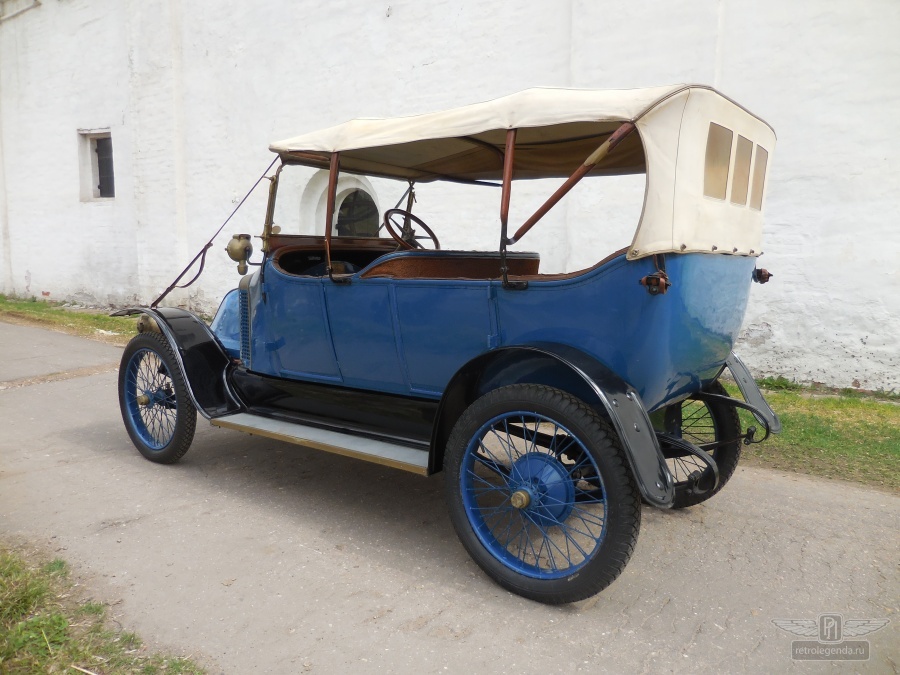 ретро автомобиль Clement-Bayard 1912 год выпуска 