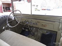 ретро автомобиль Dodge WC58 Radio Command car